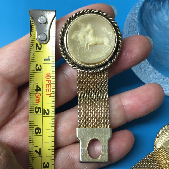 🖤Vtg RARE Cameo cufflinks - Picture 9 of 14